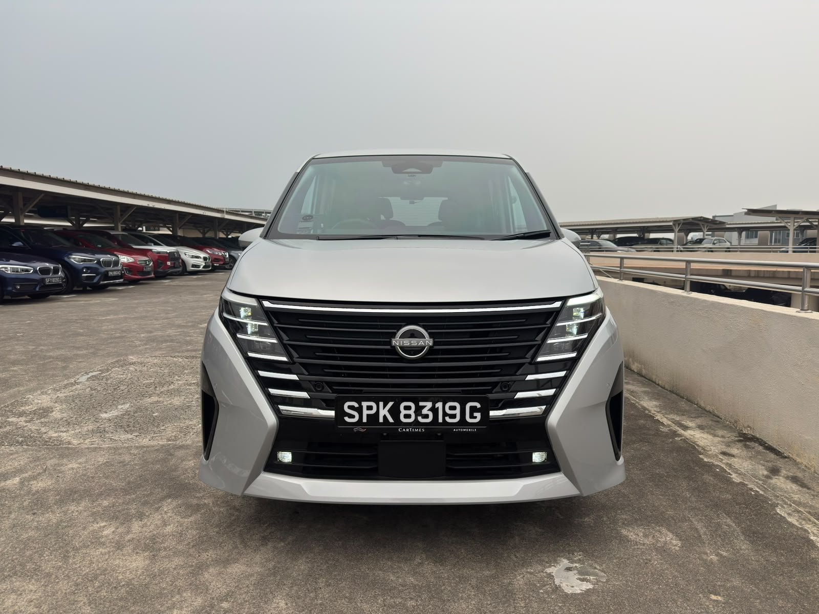 Nissan Serena e-POWER Highway Star Prestige photo 3